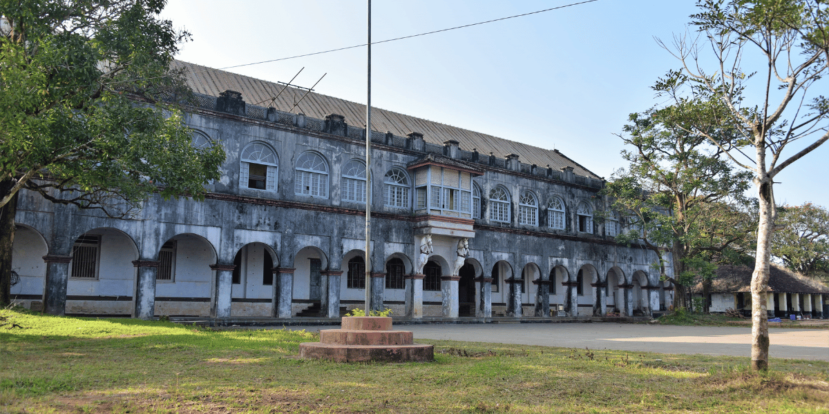 Madikeri Fort Image